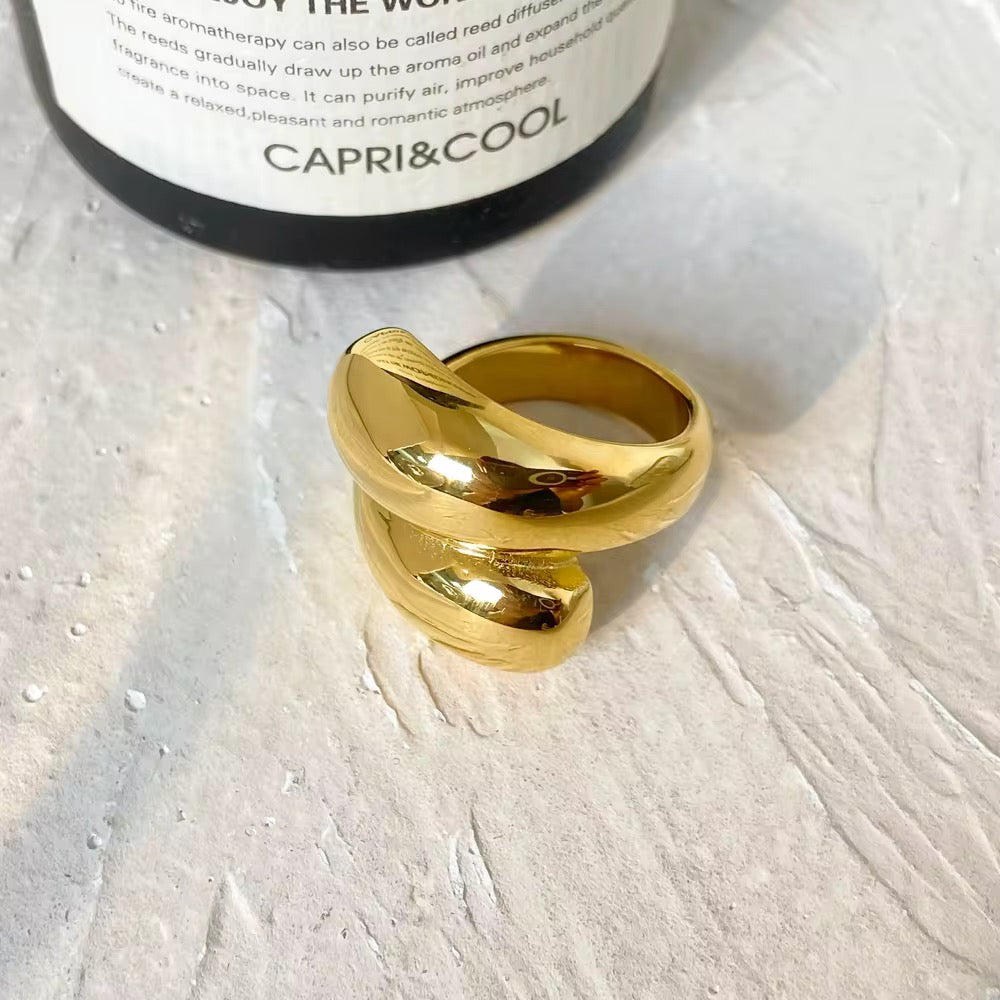 Nubia Ring