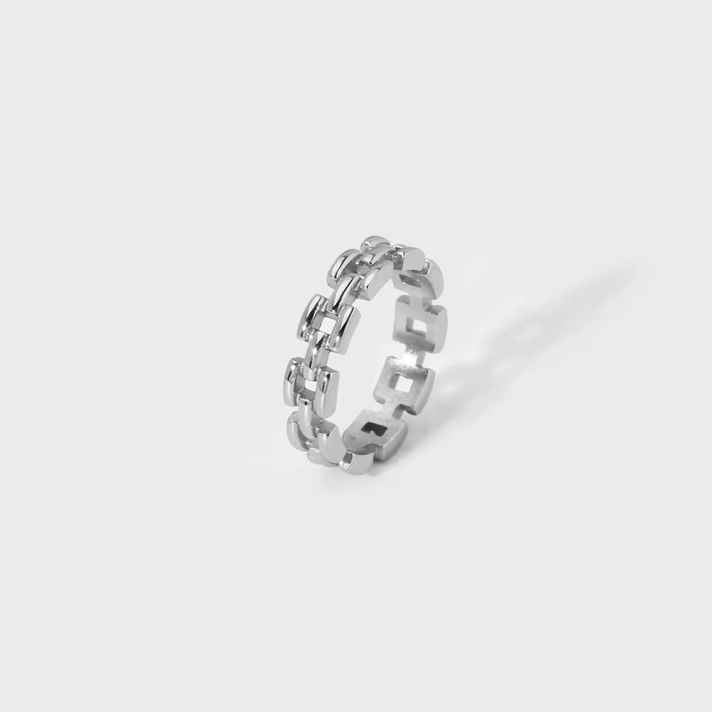 Ella Ring