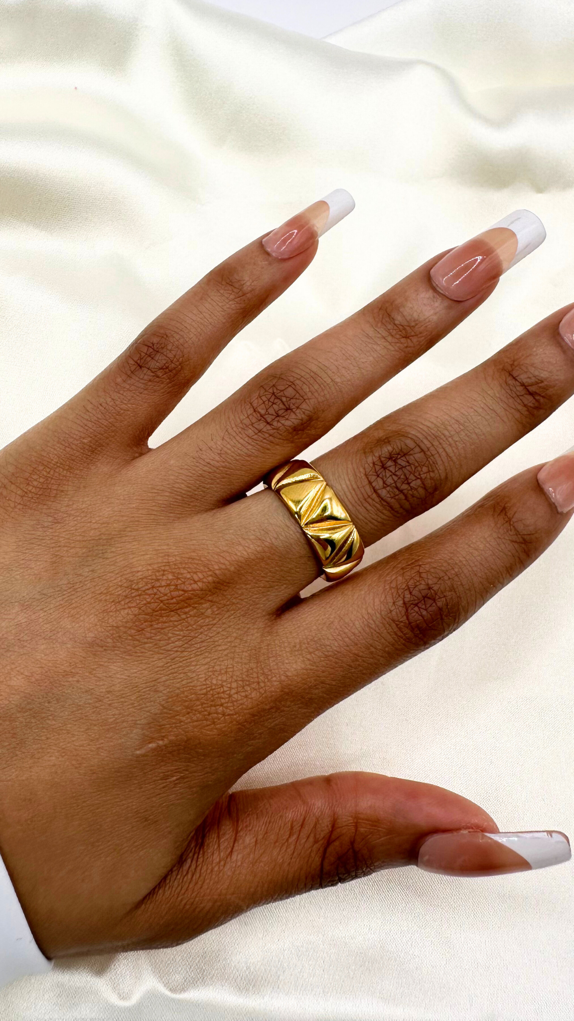 Phoebe Ring