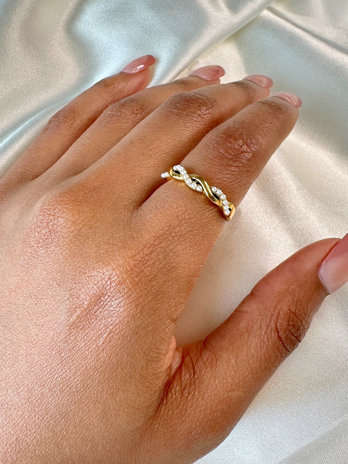 Pearl Ring