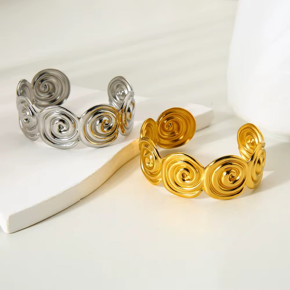 Rose Bracelet