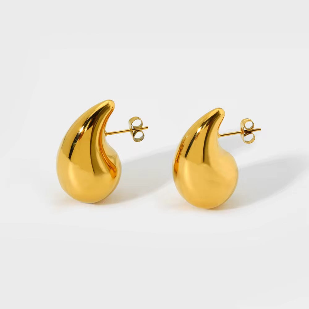 Fera Drop Earring