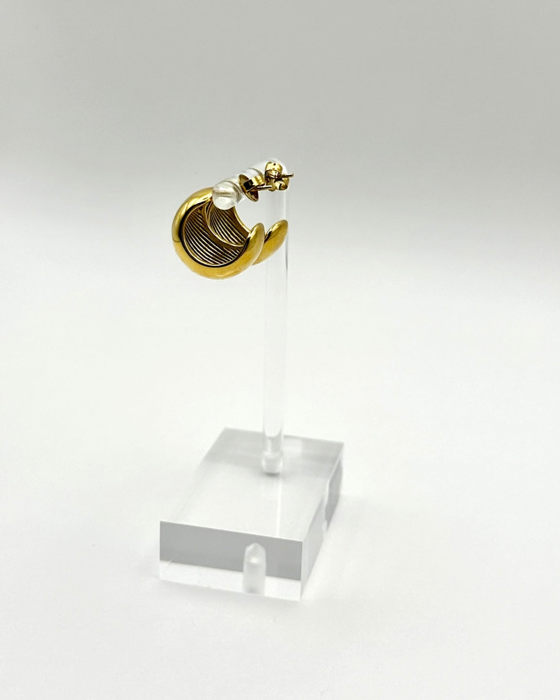 Ruby Earring