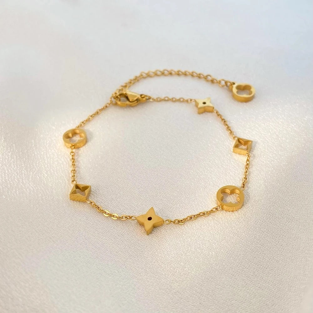 Clover Bracelet