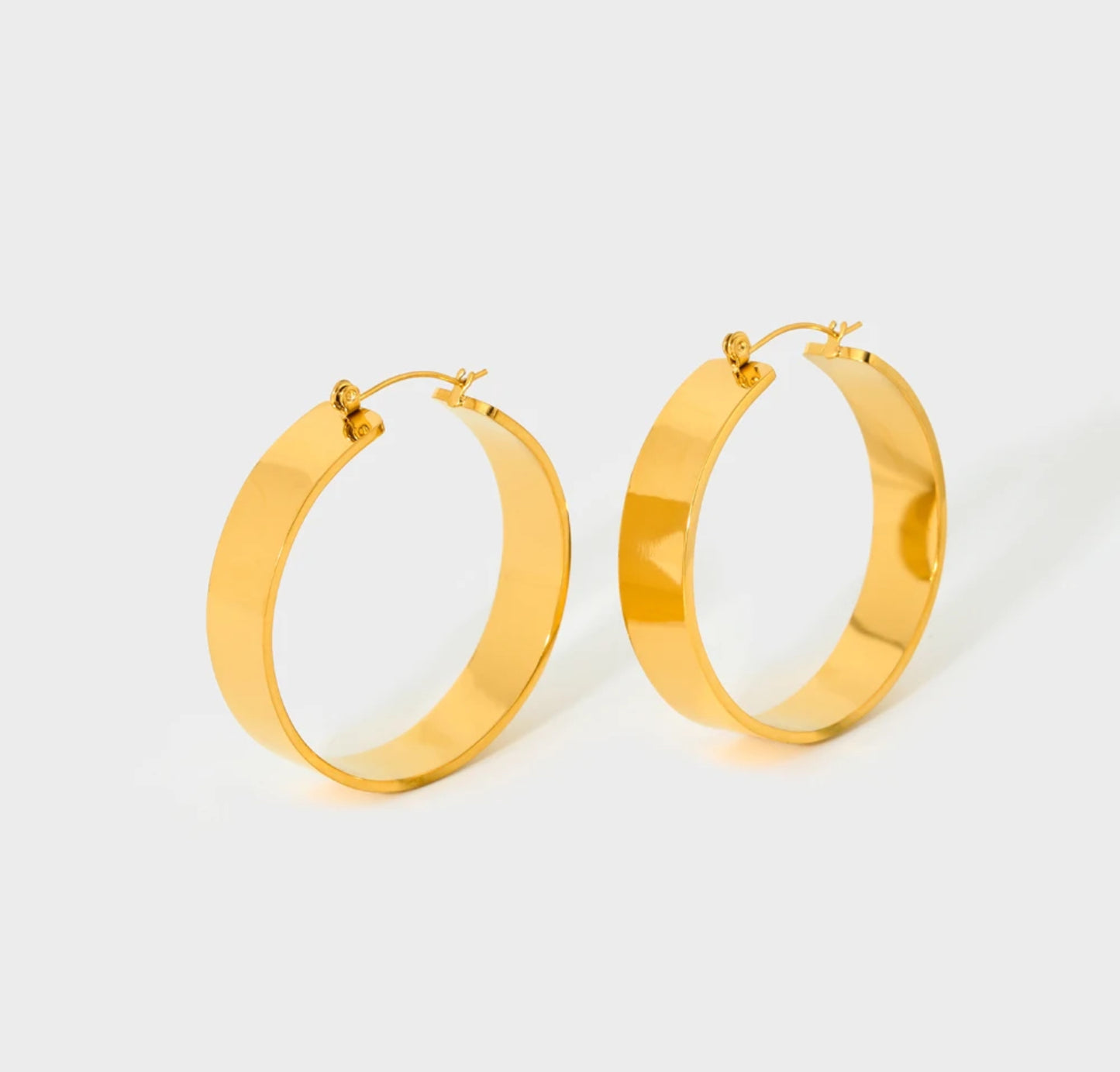 Stella Hoops