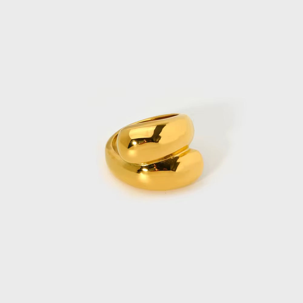 Nubia Ring