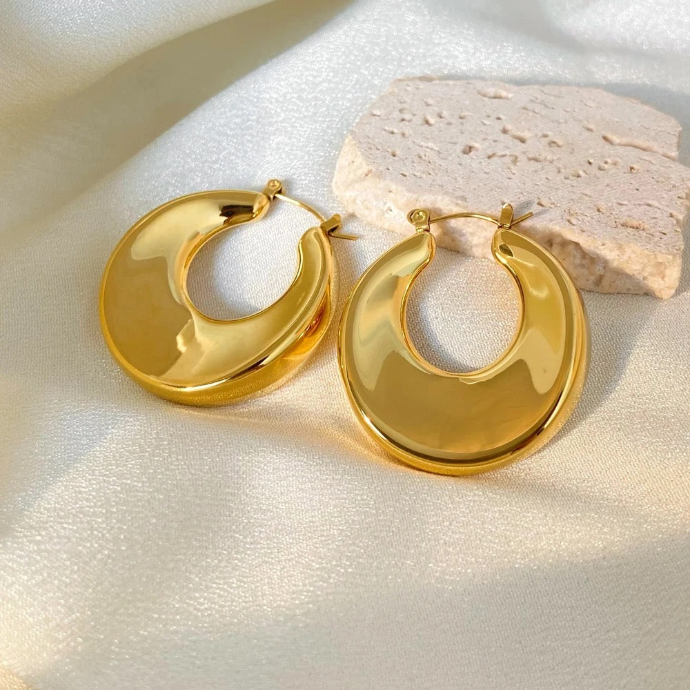 Noel Hoops