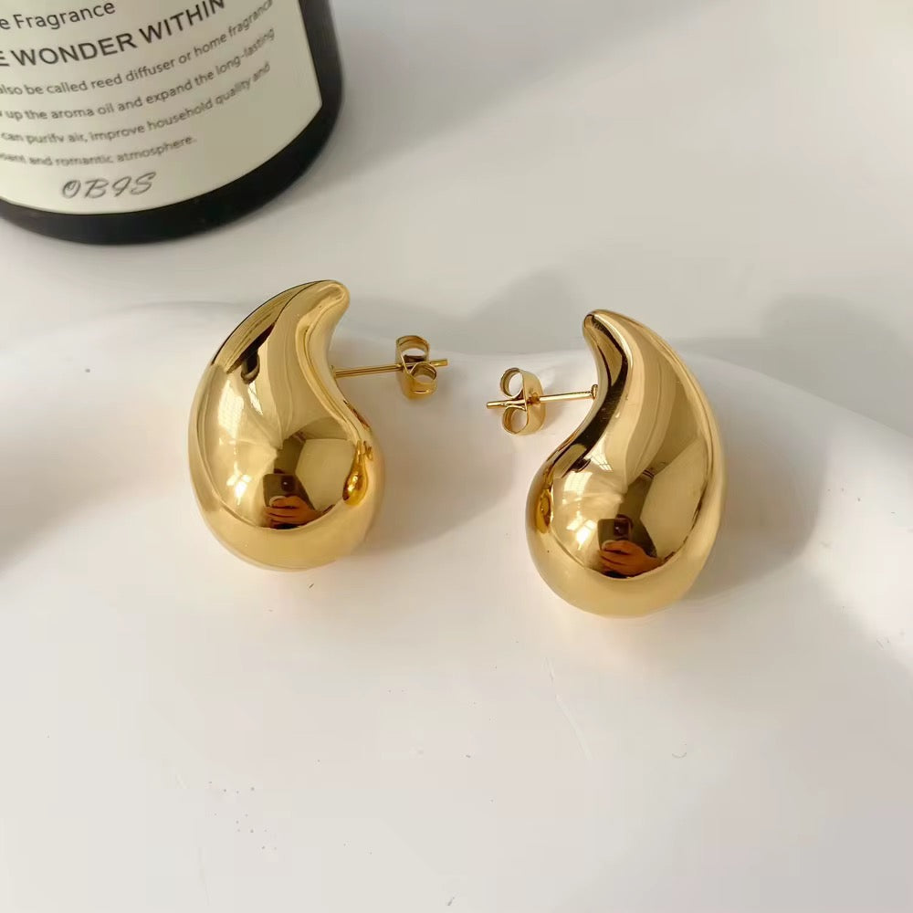 Fera Drop Earring