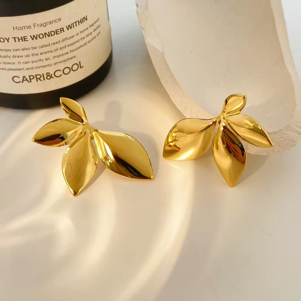 Lillith Earrings