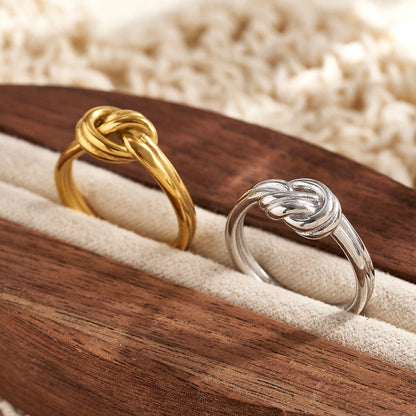 Parker Knot Ring