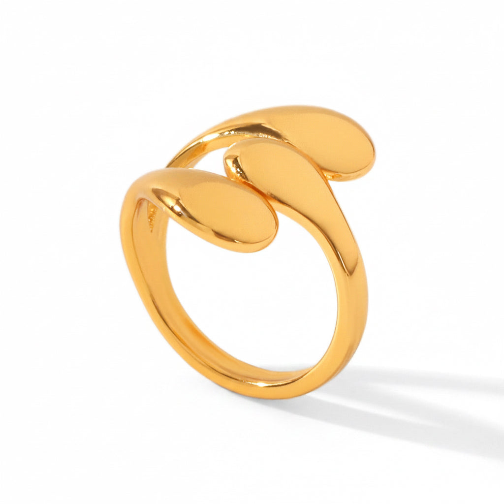 Raven Ring