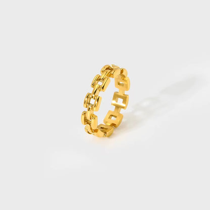 Ella Ring