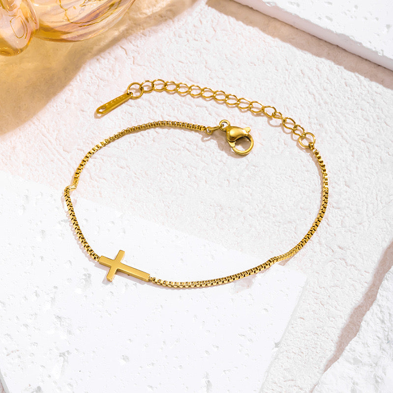 Cross Bracelet